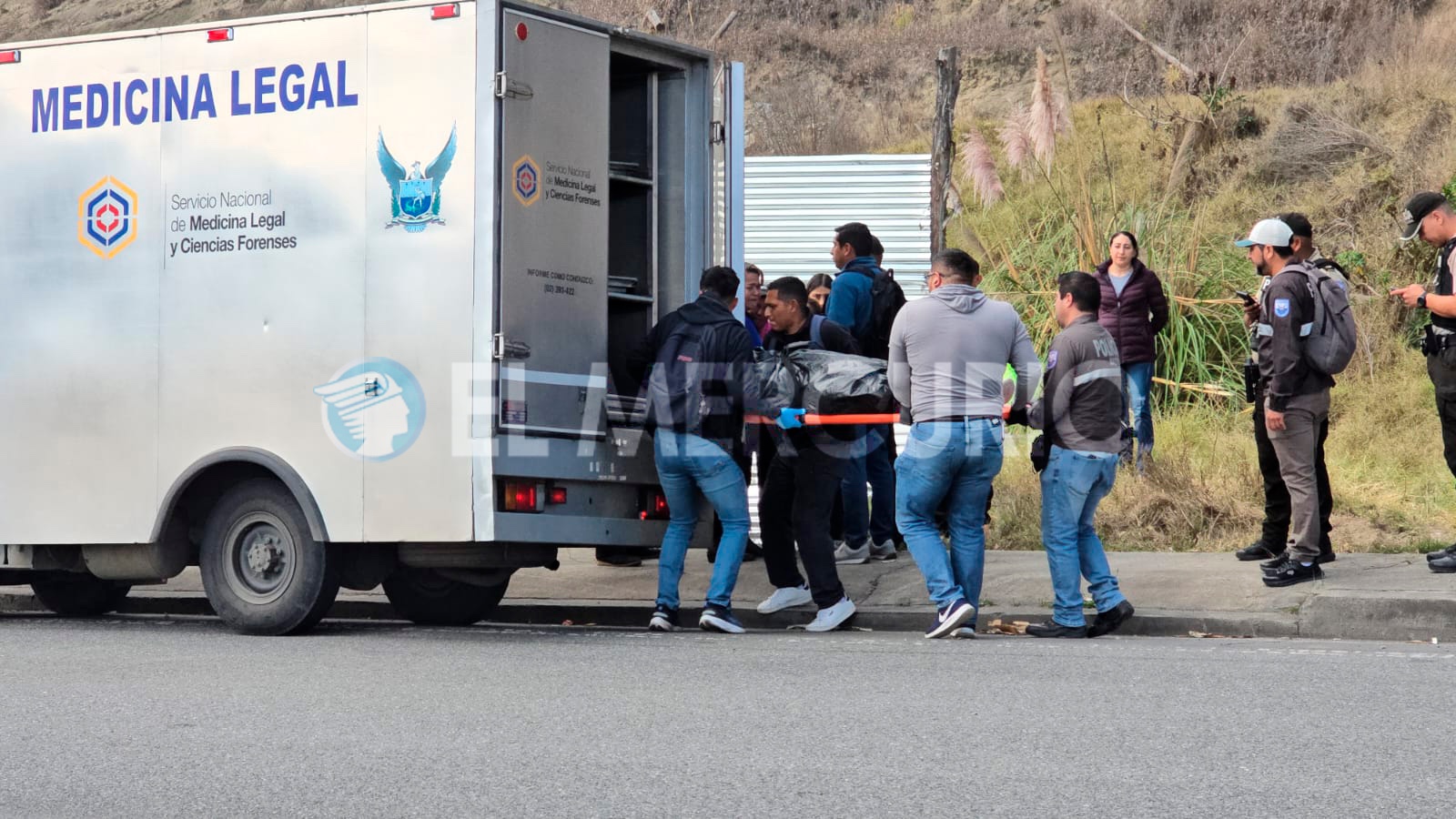 Adriana Gabriela Guzmán fue hallada muerta en un colector en El Descanso, en Cuenca.