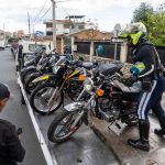 Un total de 53 motocicletas fueron retenidas en Cuenca por, principalmente, por circular sin documentación. /Cortesía