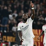El Real Madrid le dio al partido frente a Roma. Foto: AFP