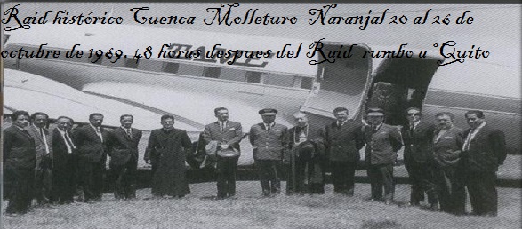 Comitiva que partió de Cuenca hasta Quito para la firma del convenio de construcción de la vía Cuenca – Molleturo.