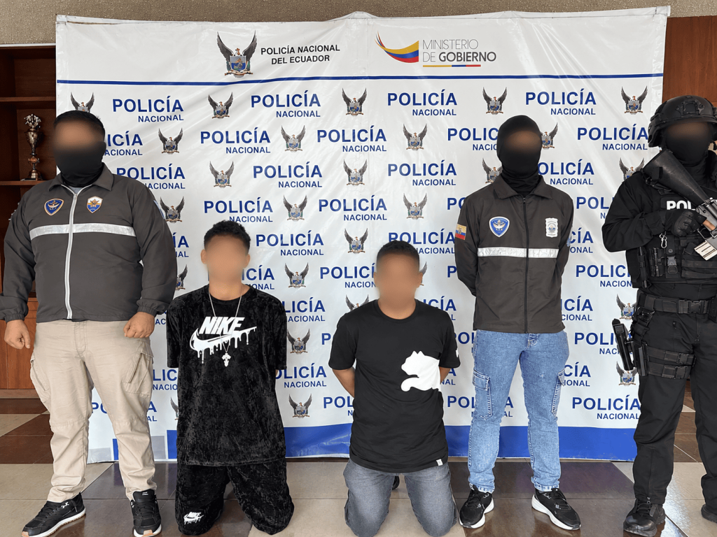 Dos personas fueron detenidas en Cuenca. Foto: Policía Nacional