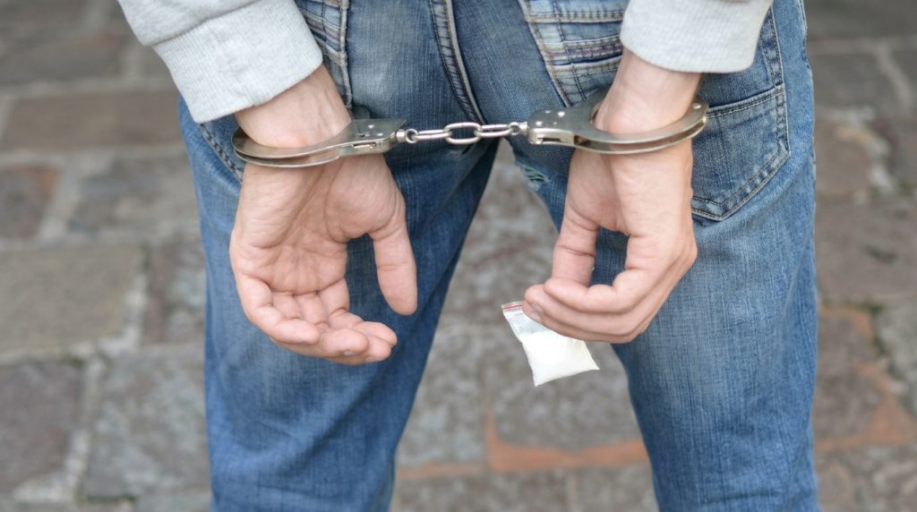 Alias ‘Paisano’ deberá cumplir prisión por venta de droga a través de redes sociales en Cuenca. /Foto referencial