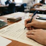 En el encuentro las personas aprenderán a llenar de manera correcta los formularios de solicitudes de visa para ingresar a Estados Unidos.