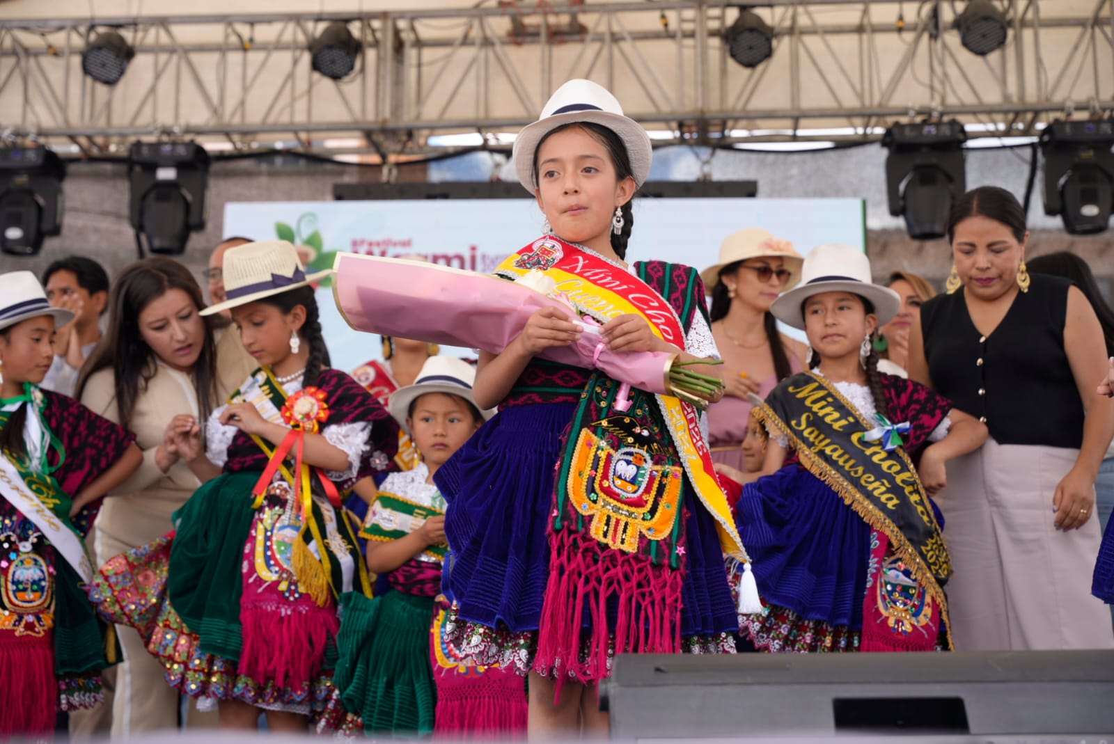 Nulti - cholita