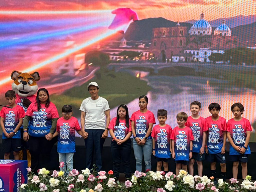 Autoridades, deportistas y organizadores participaron en el lanzamiento de la edición 20 de la carrera Yo Corro por los Niños de Solca 10K, que se cumplirá el próximo 6 de diciembre. IAA