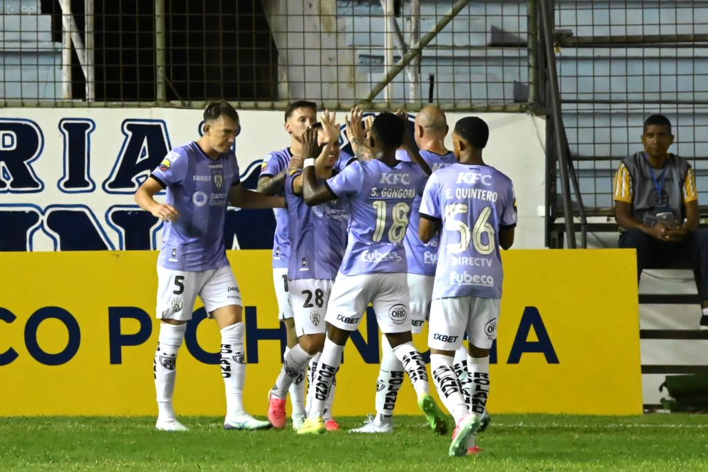 Jugadores de Independiente del Valle celebran victoria. Foto: API