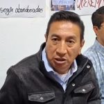 Organizaciones sociales como el FUT convocaron en Cuenca a un plantón contra las políticas del gobierno de Daniel Noboa. /Cortesía