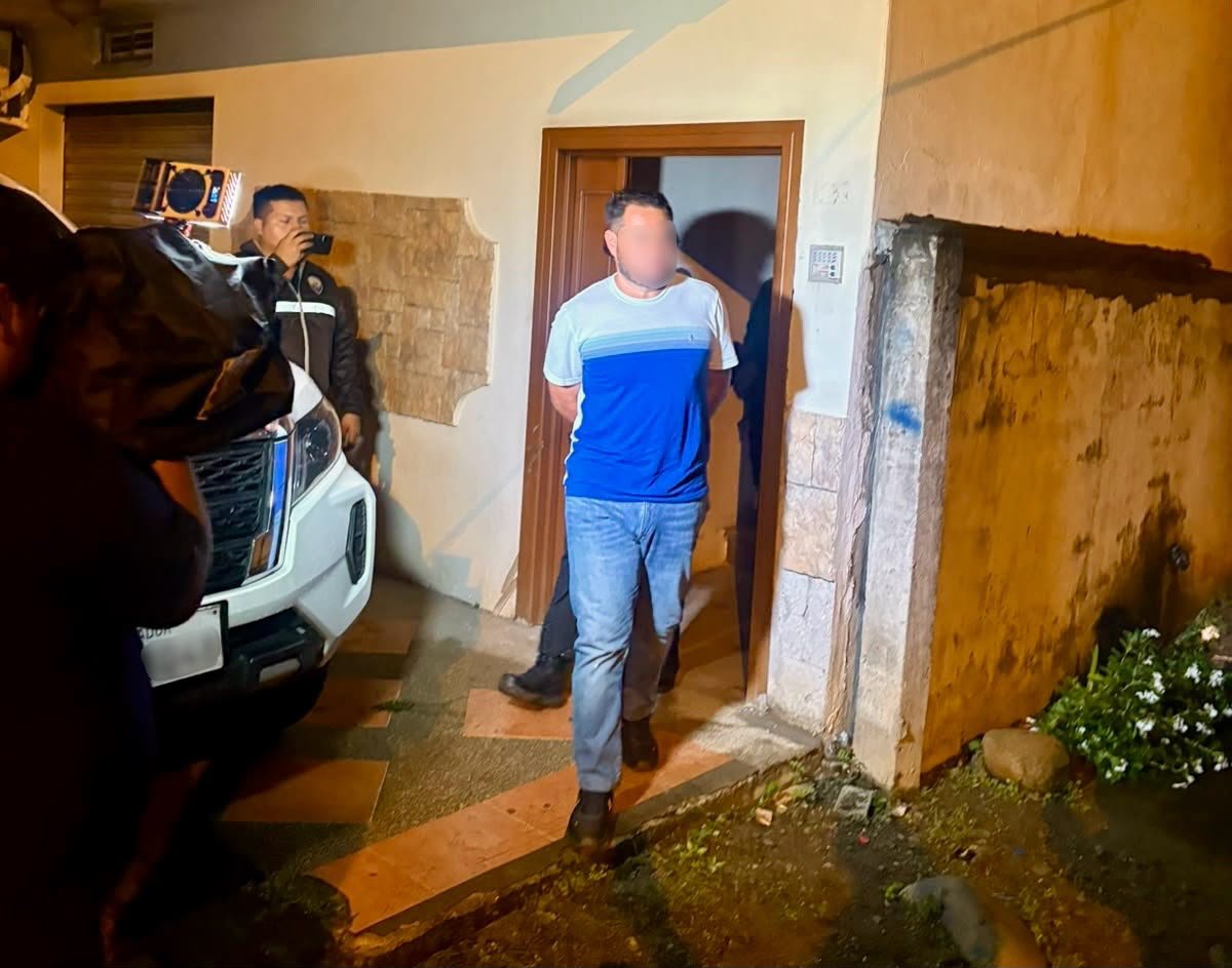 El alcalde de Vinces, Alfonso Montalván, fue detenido por la Policía Nacional. Foto: Fiscalía